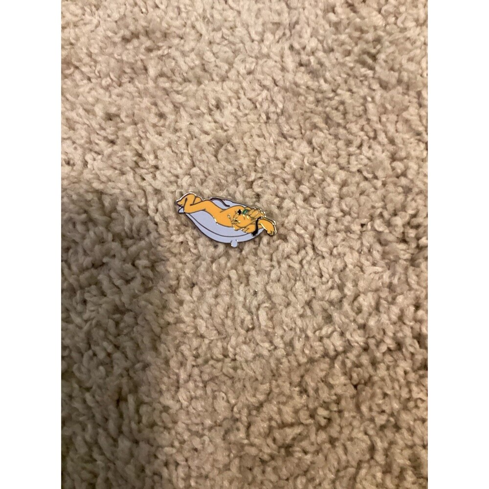 Disney Store Pin New 2022 Mystery Pin Sweet Dreams Sleeping Nap Pluto Dog Mickey